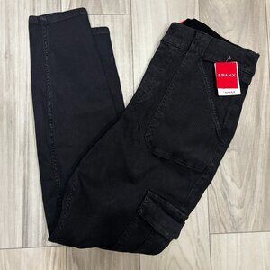 Spanx Stretch Twill Cargo Pants Size XL NEW Contour Washed Black